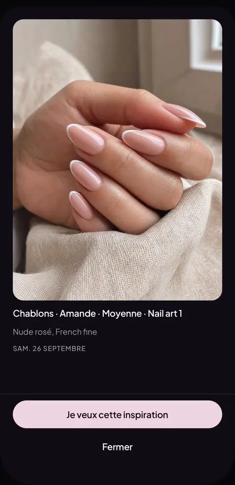 Capture animée de l’app Cuty : dans la galerie du salon, la cliente ouvre une pose nude rosé et touche « Je veux cette inspiration » ; la réservation s’ouvre avec les mêmes options.